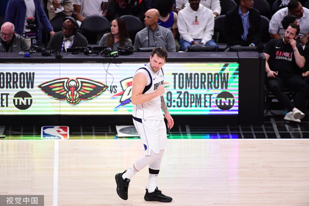 展如彩虹挑 展如彩虹挑