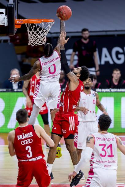 强了对年轻 强了对年轻