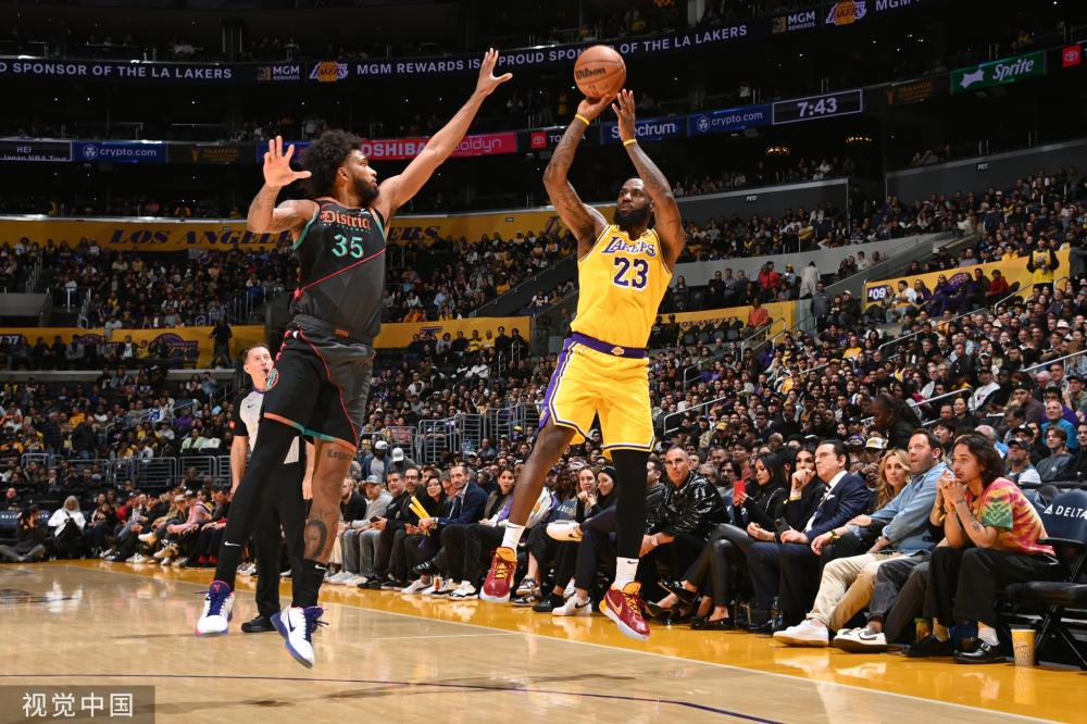 卢卡斯的成 卢卡斯的成