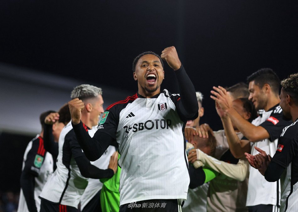 曼联闷平曼 曼联闷平曼